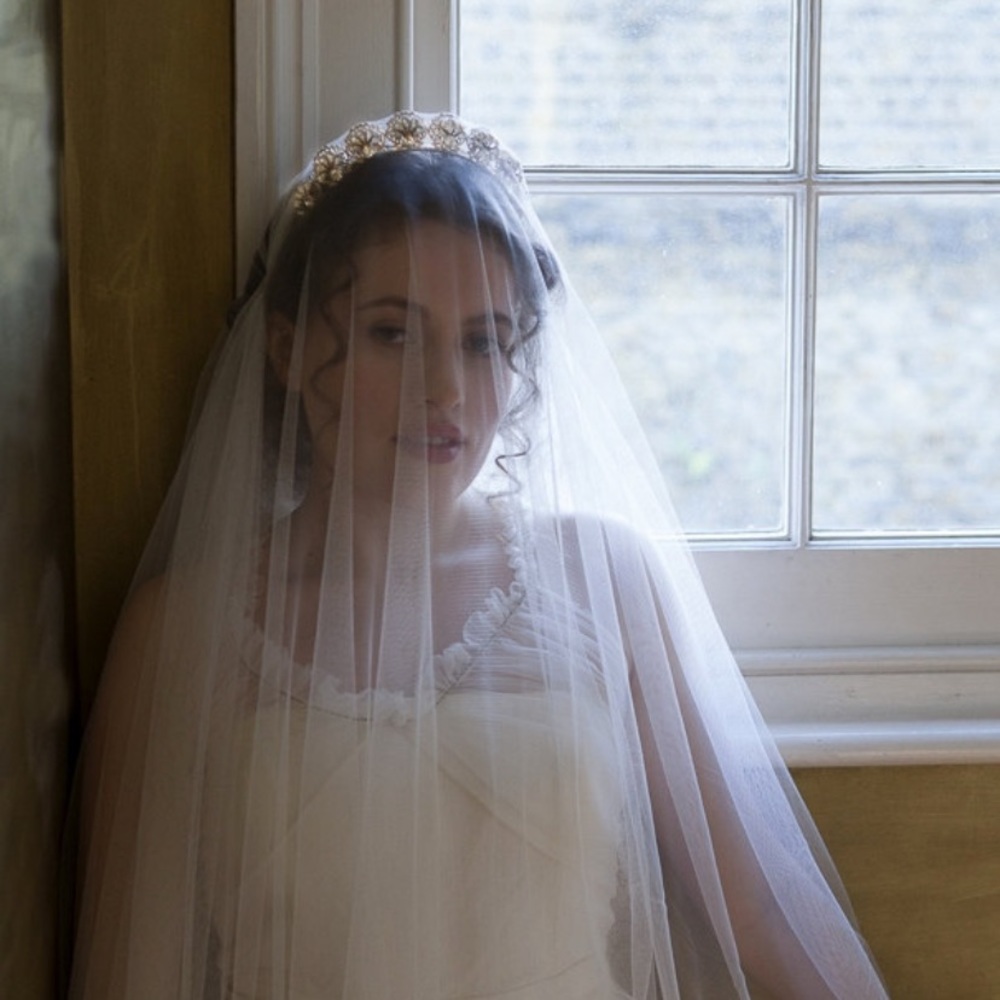 Vintage inspired chapel length veil with headband